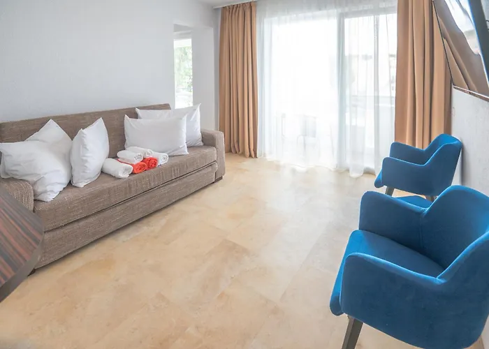 Mera Holiday Resort